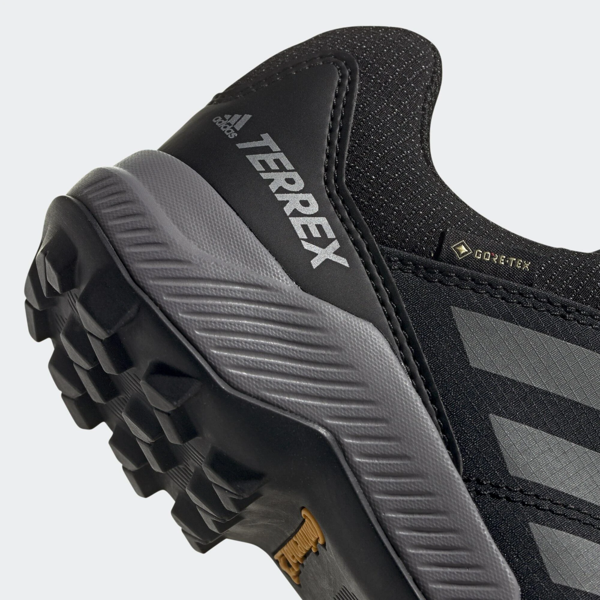 ADIDAS Terrex GORE 21 ADIDAS Terrex GORE - Image 21